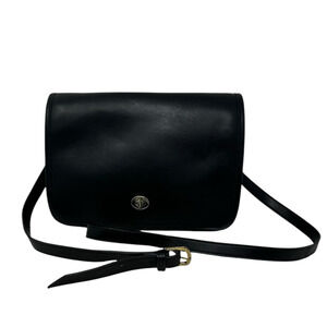 Vintage Black Leather Turnlock Flap Crossbody Bag